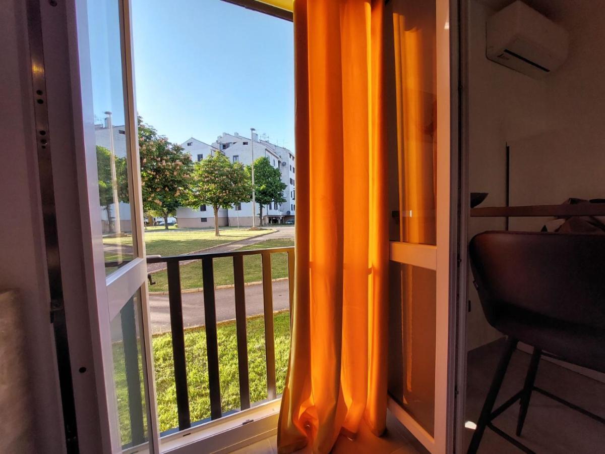 Stefan 1 Apartment Umag Exterior photo